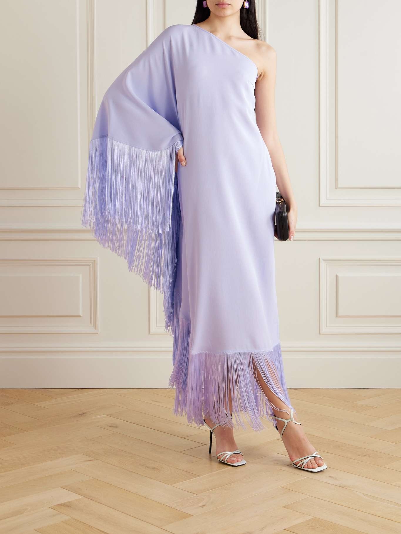 Spritz one-sleeve fringed crepe gown - 2
