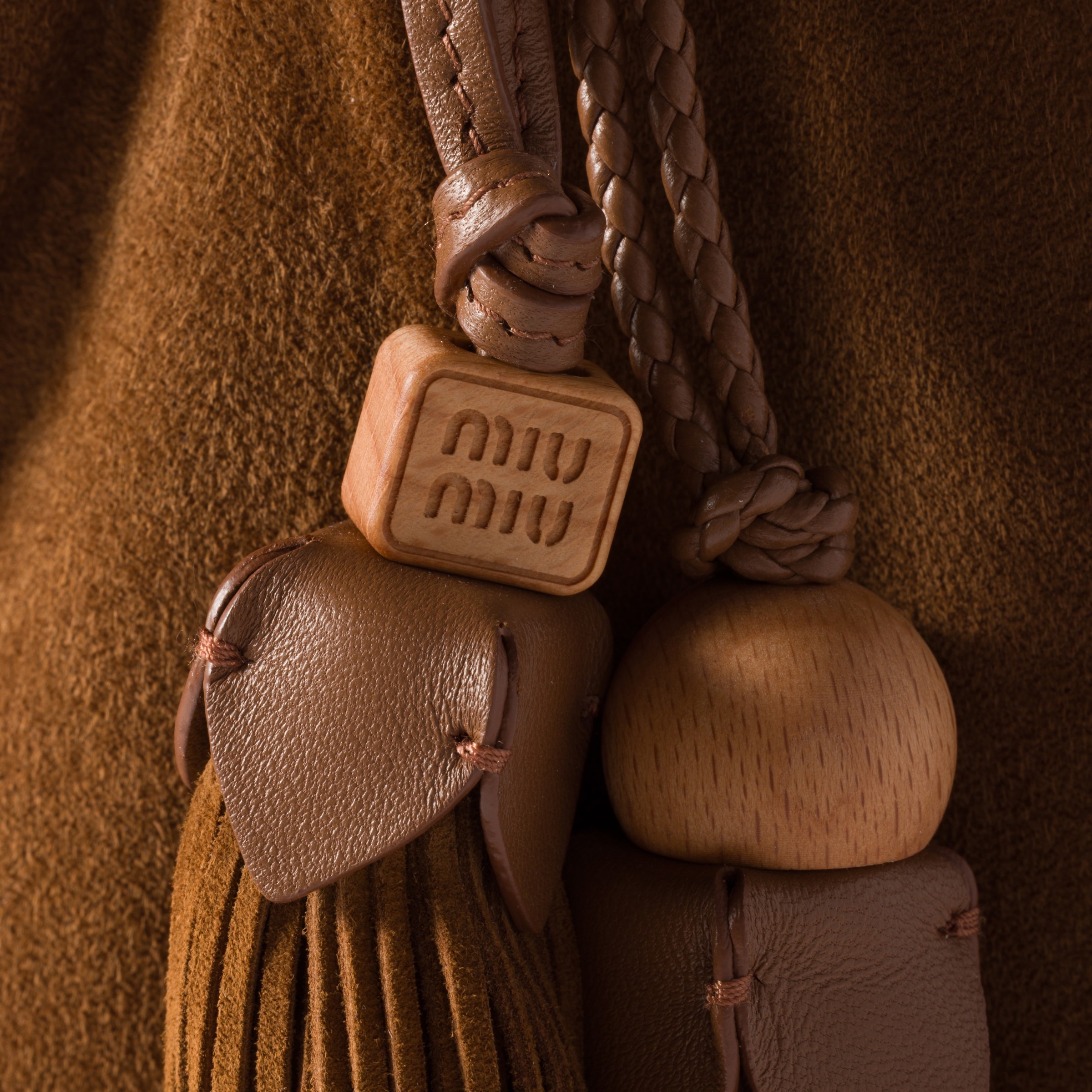 Suede handbag with tassels - 5