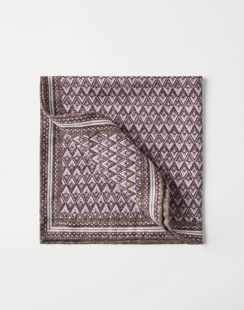 Silk pocket square with geometric design 1