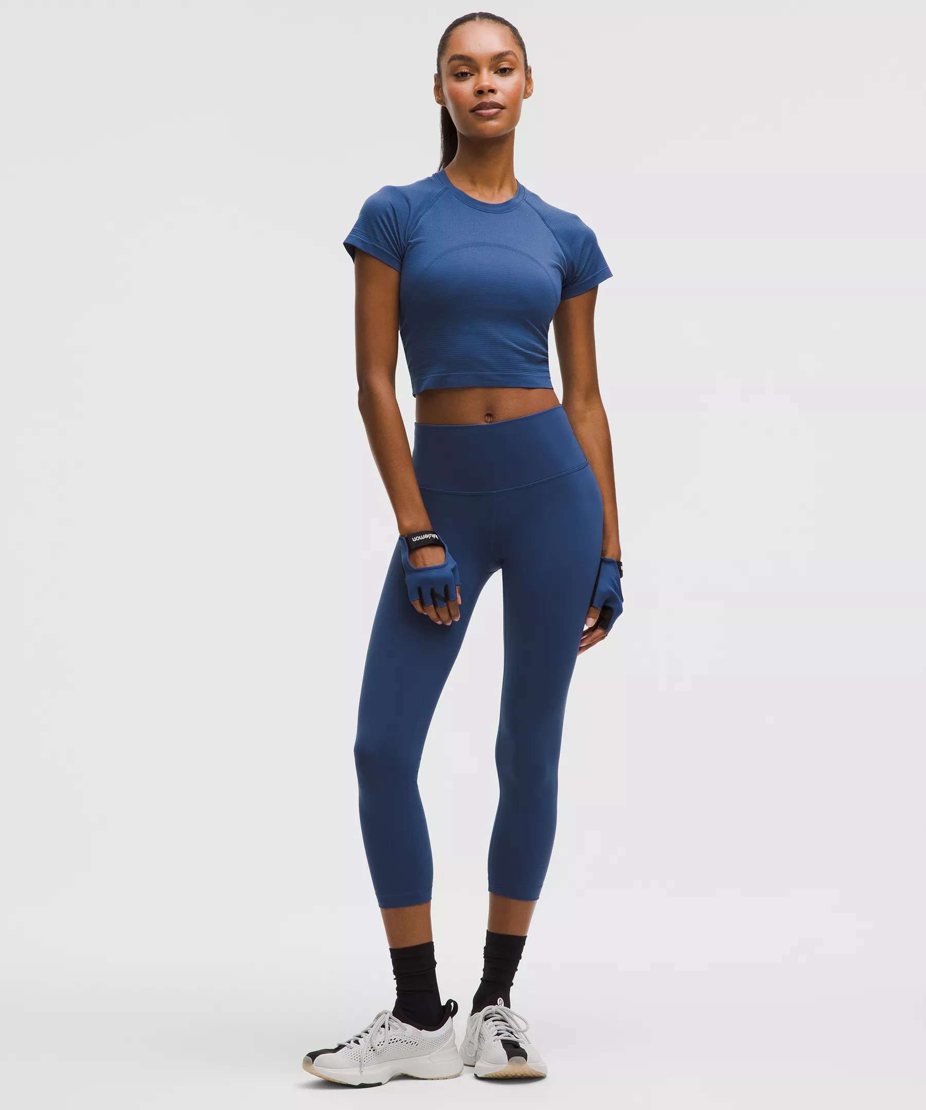 Swiftly Tech Cropped Short-Sleeve Shirt 2.0 - 2