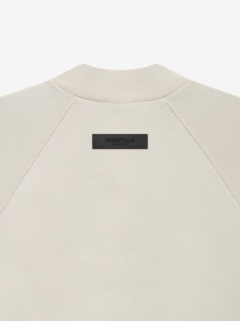 ESSENTIALS Womens Ss Sweatshirt outlook