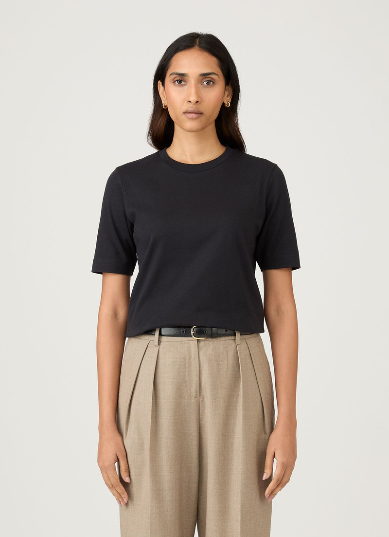 Mid Sleeve T‑shirt 1