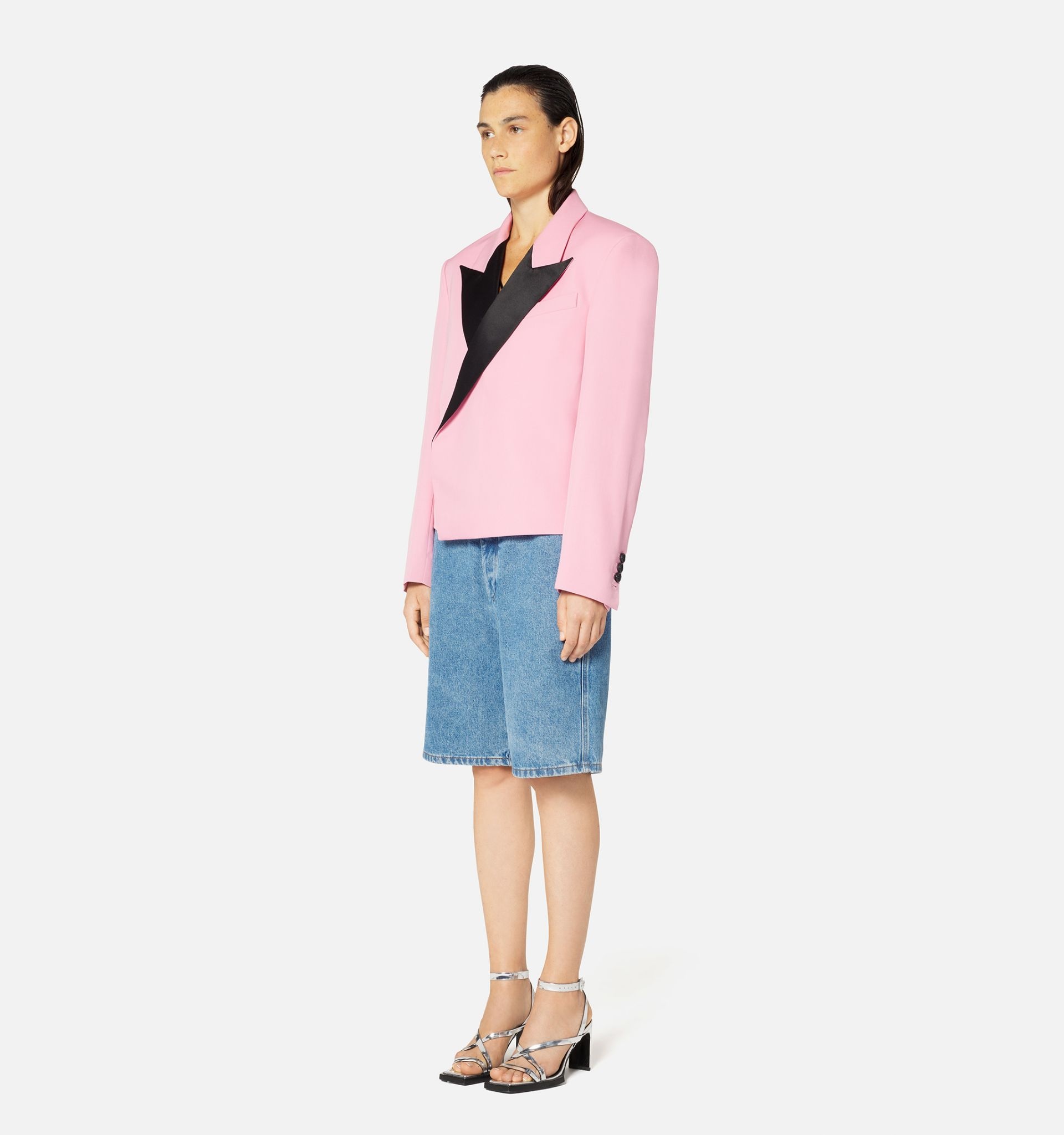 Short Jacket With Contrasted Lapel Collar - 3