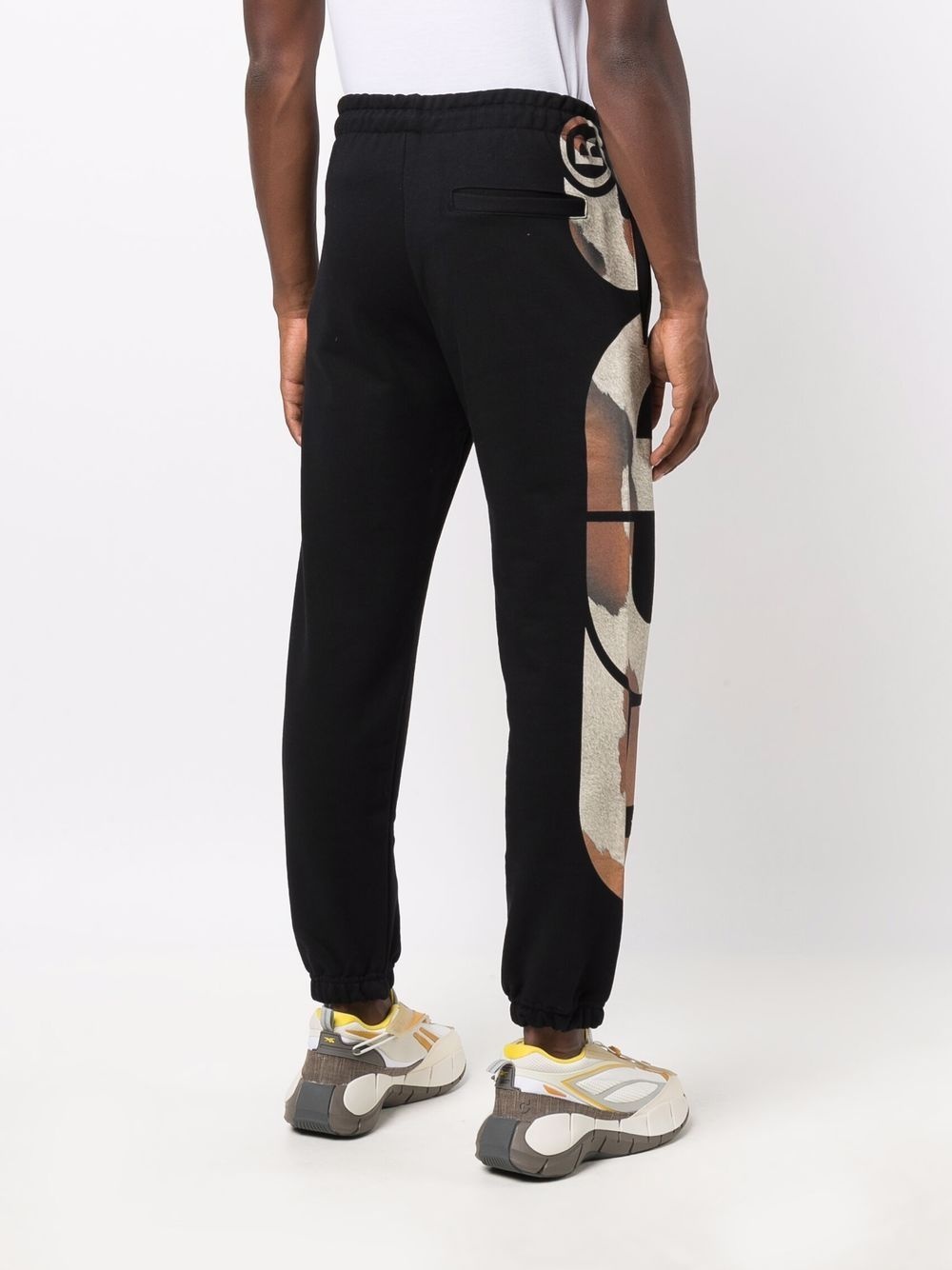 logo camouflage print trousers - 4