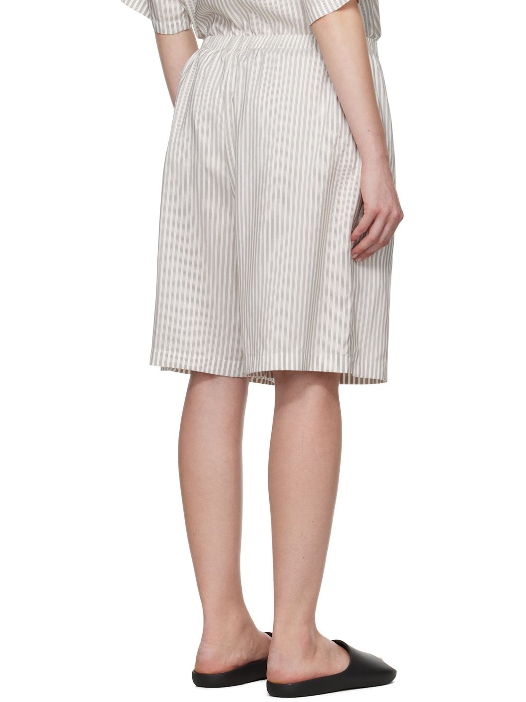 White Zinnia Shorts - 3
