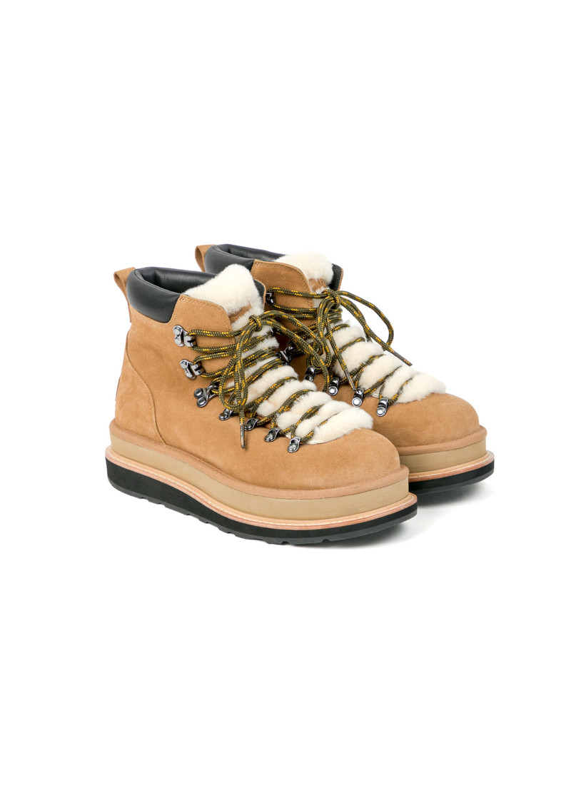 sacai UGG sacai Lace-up Boots outlook