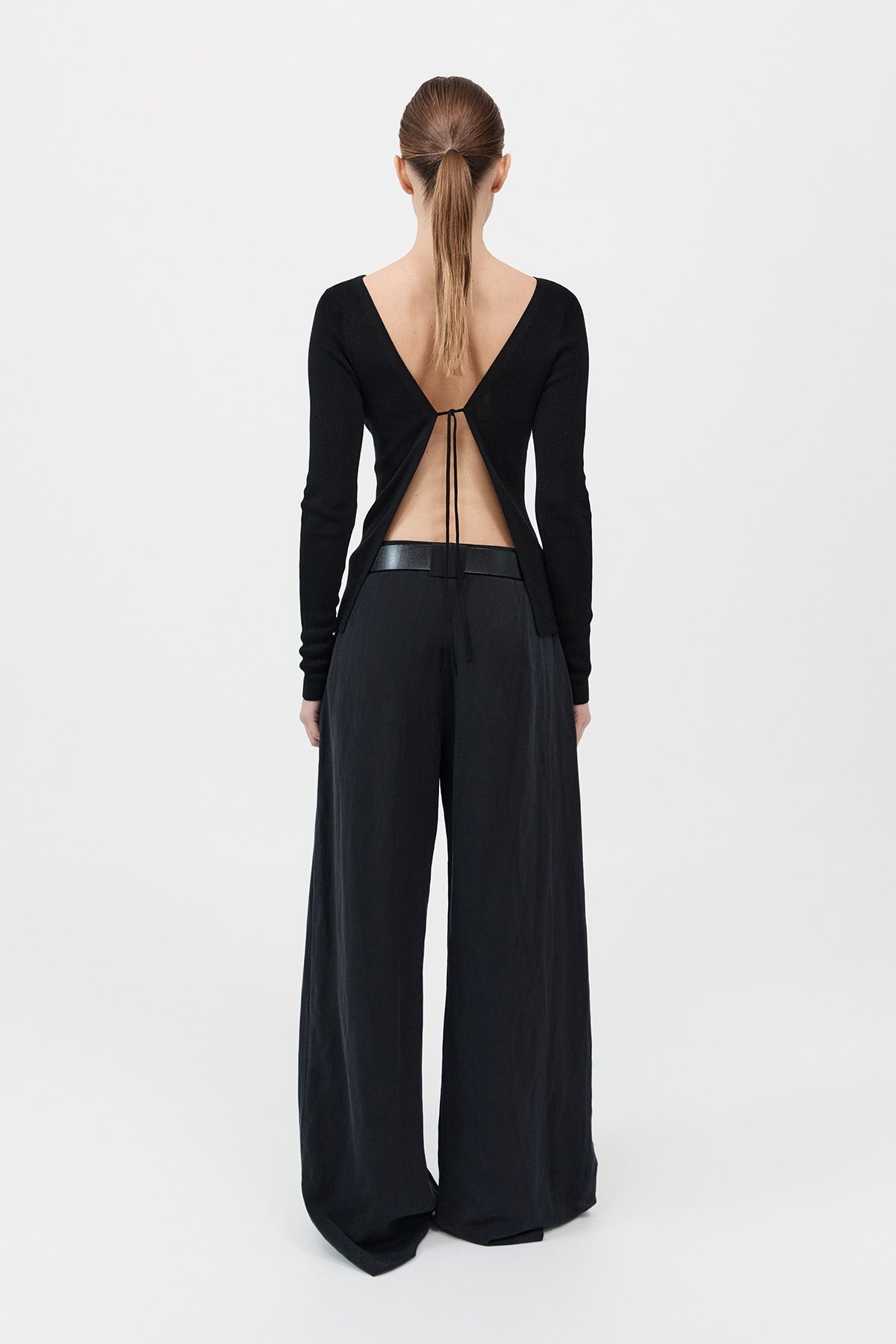 Rouleau Tie Reversible Knit Top - Black - 6