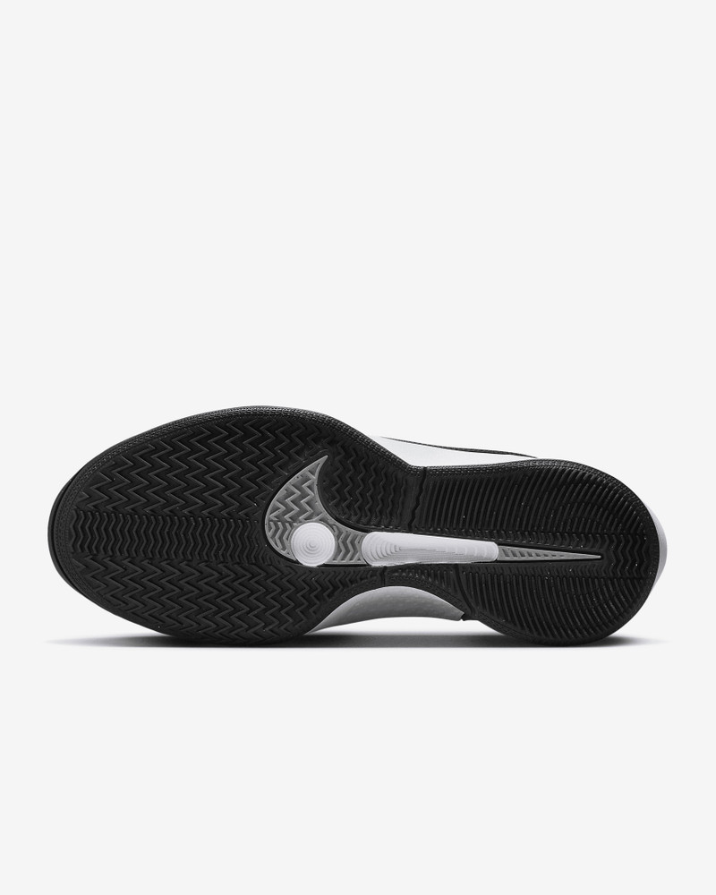 Nike Sabrina 2 (Team Bank) Basketball Shoes outlook