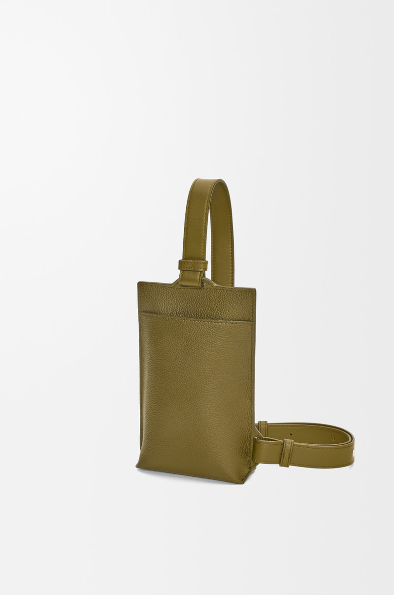 Vertical T Pocket in soft grained calfskin 3