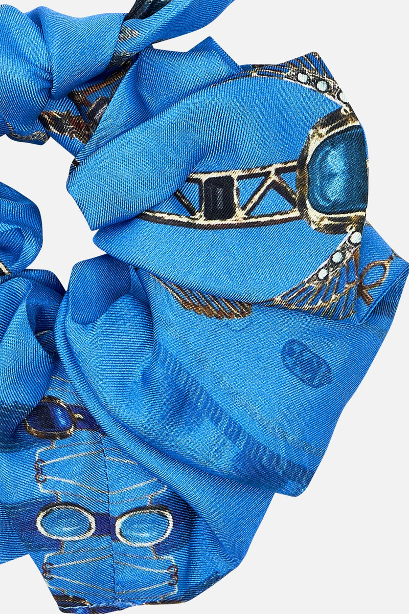 CAMILLA SCRUNCHIE outlook