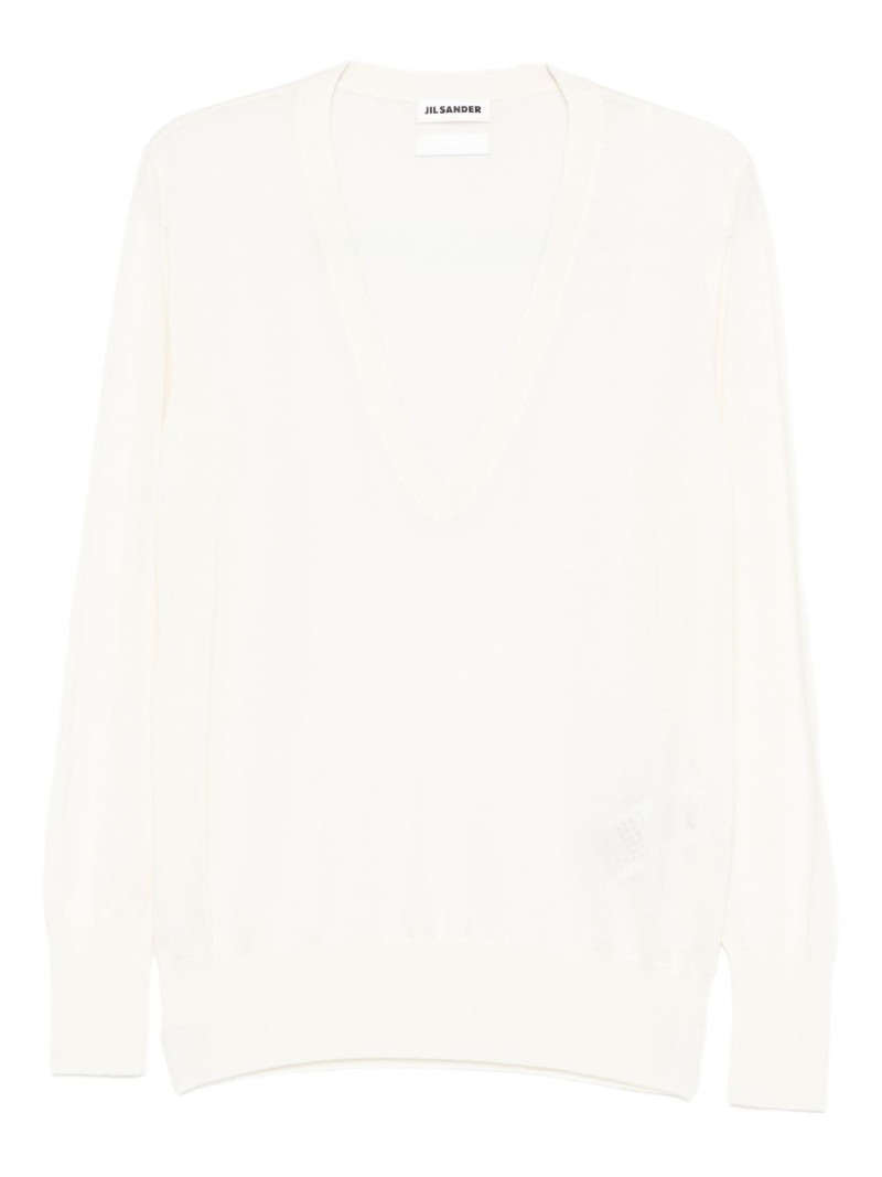 V-neck T-shirt 1