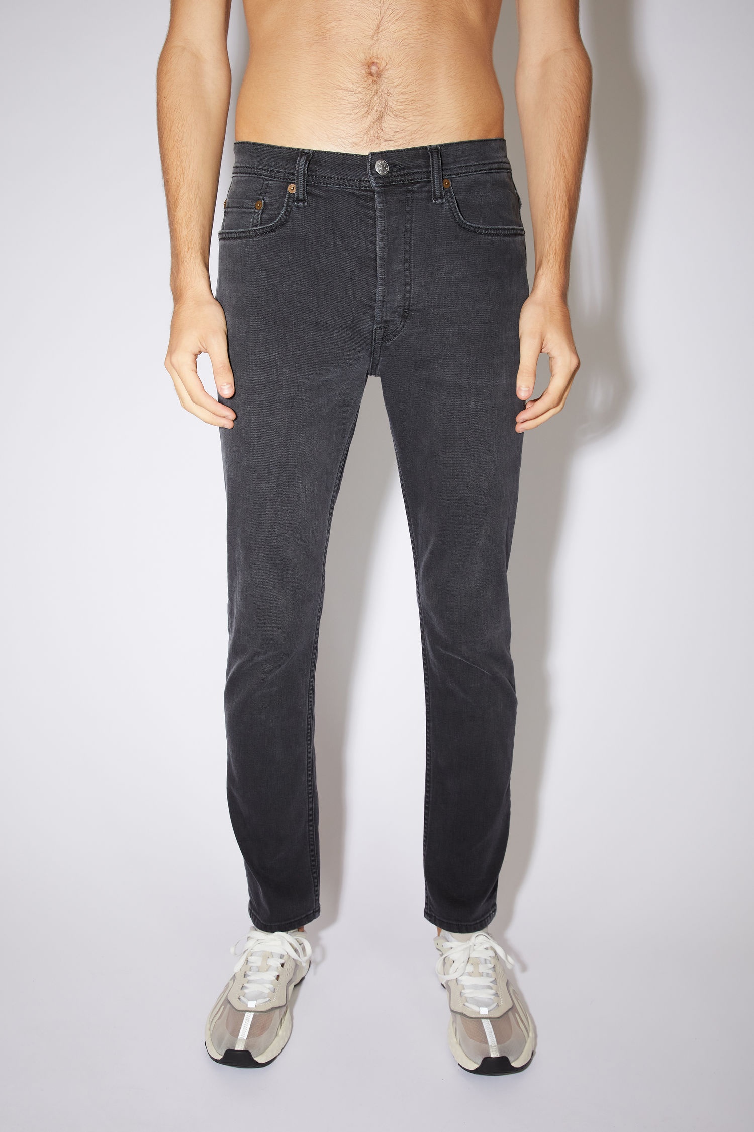 Slim tapered jeans - Used black - 2