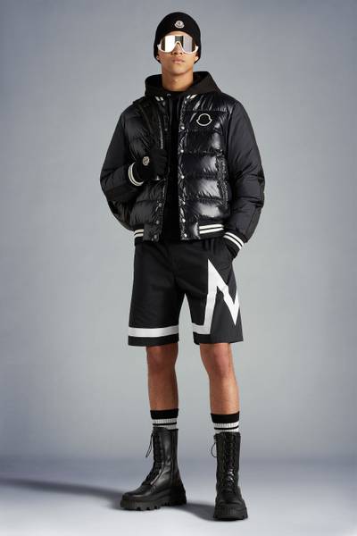 Moncler Loose Fit Shorts outlook