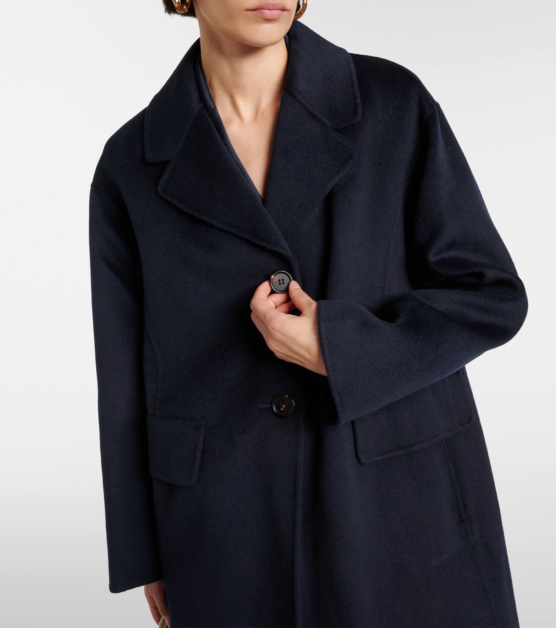 Virgin wool coat - 5