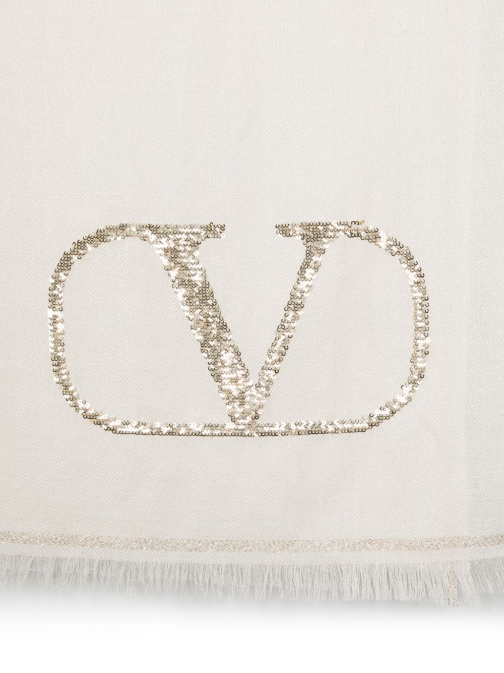 VLogo Signature shawl 3