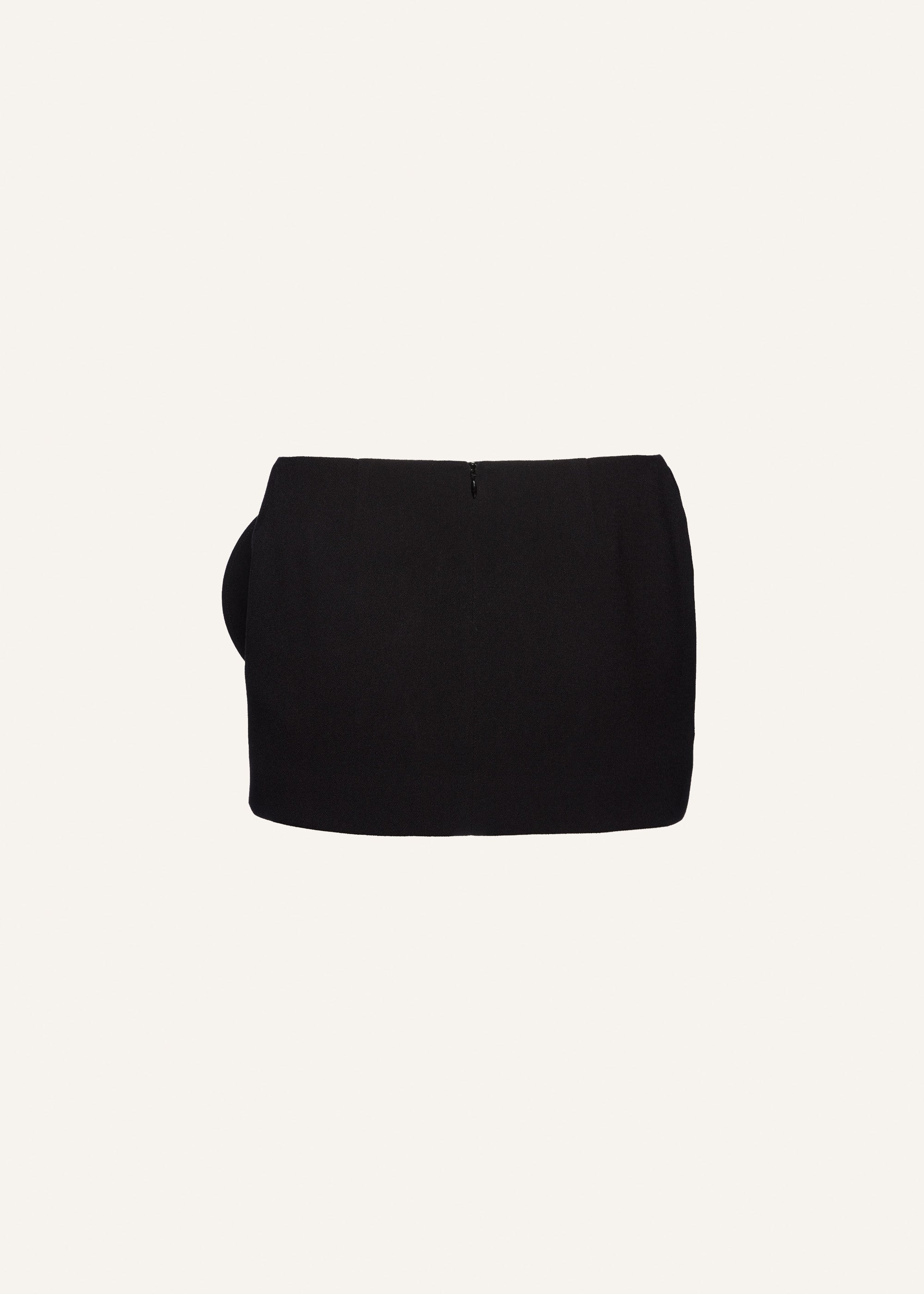Low waist floral appliqué mini skirt in black - 2
