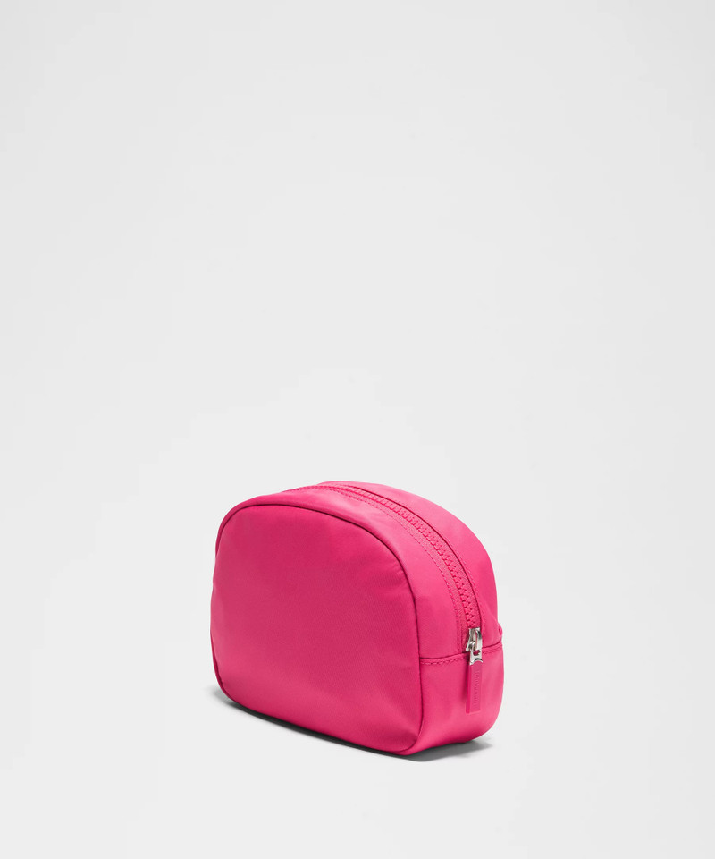 City Essentials Pouch *Mini 2L 3