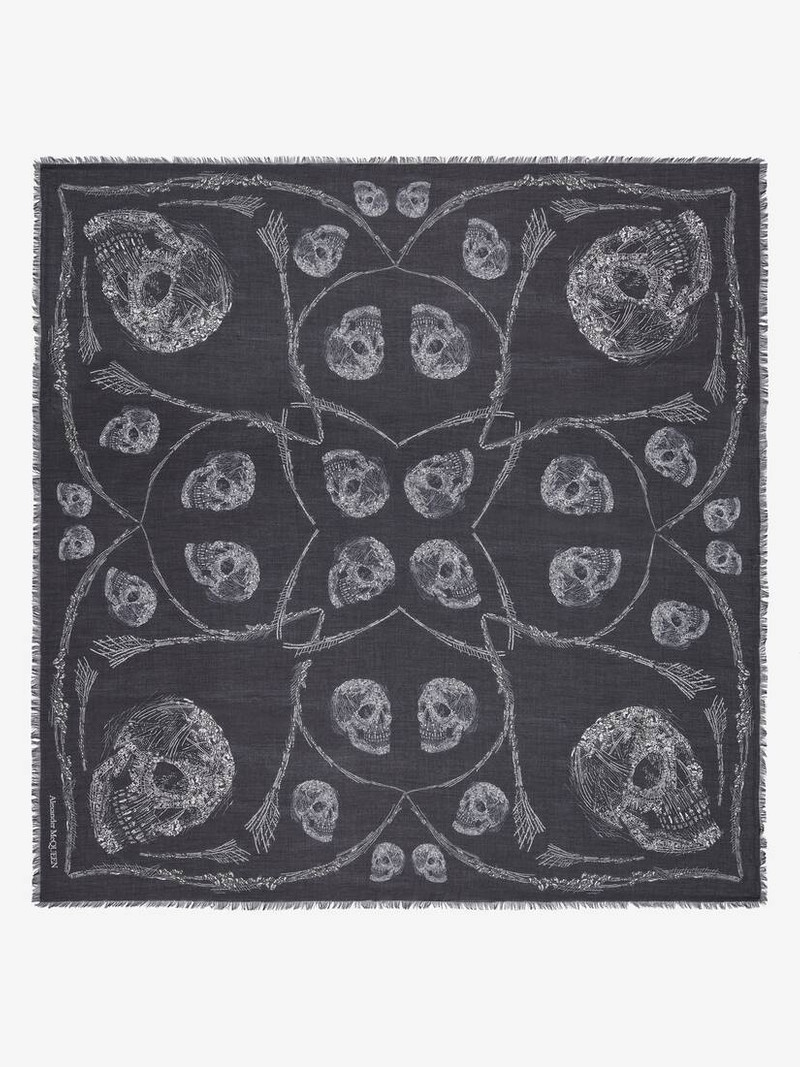 Men's Crystal Skull Shawl in Black/ivory 1