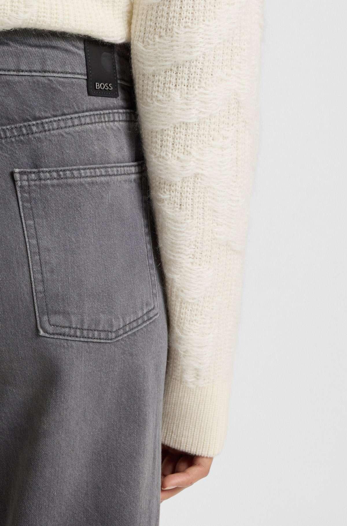 BOYFRIEND-FIT JEANS IN GRAY RIGID DENIM - 5