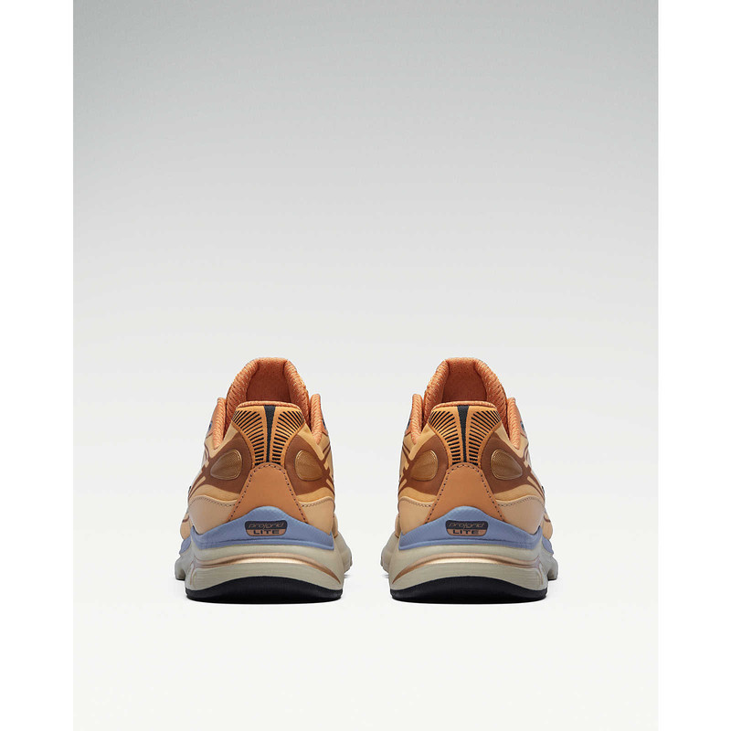 Kinvara 1 S 6