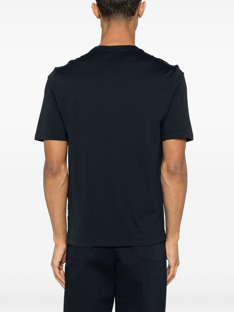 short-side-slits T-shirt 3