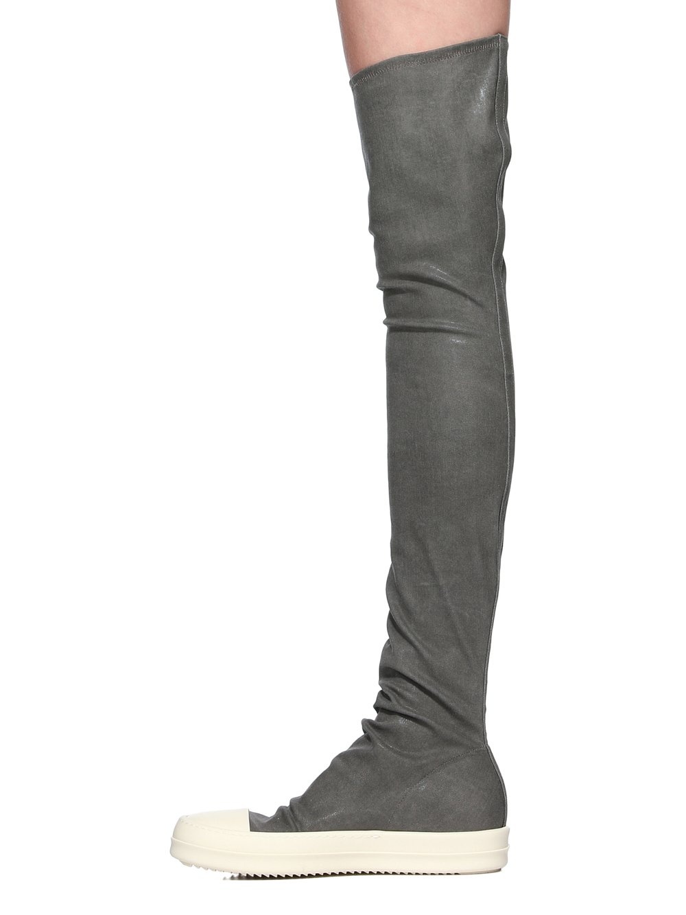 BOOTS - 3