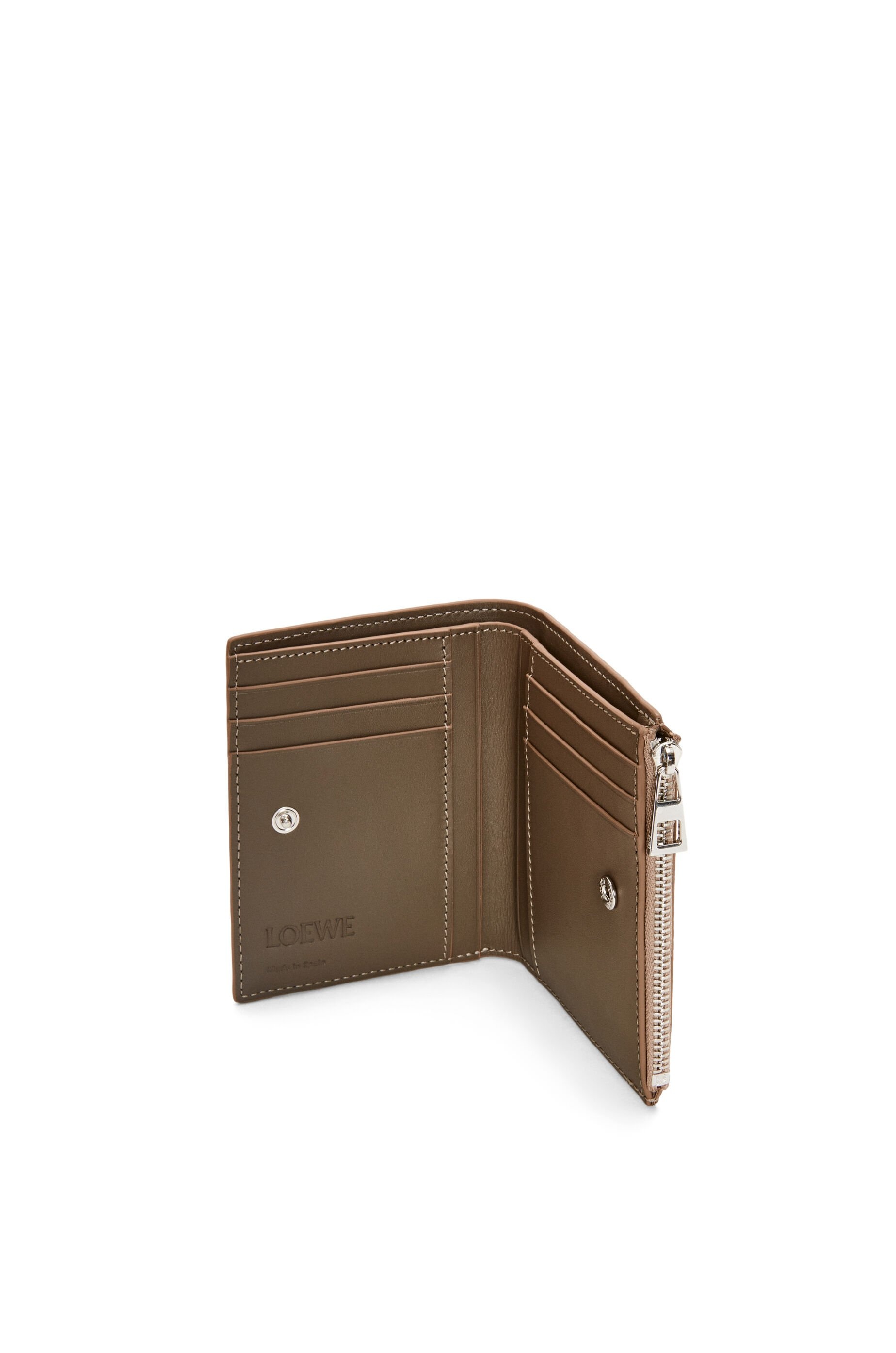 Slim compact wallet in soft grained calfskin - 3