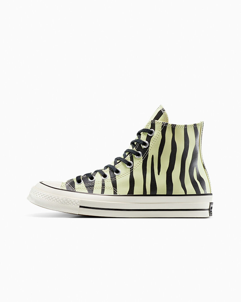 Converse Glow-In-The-Dark Zebra Print outlook