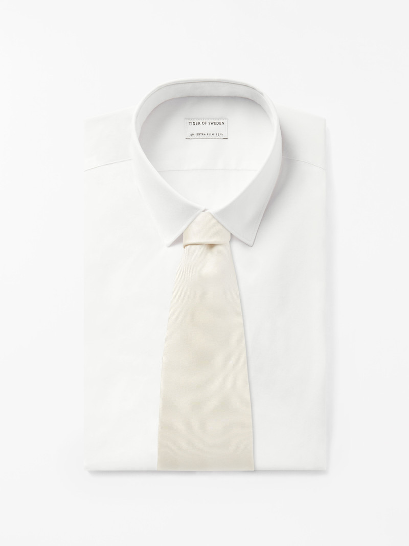 TIGER OF SWEDEN Bysshe Silk Twill Tie outlook