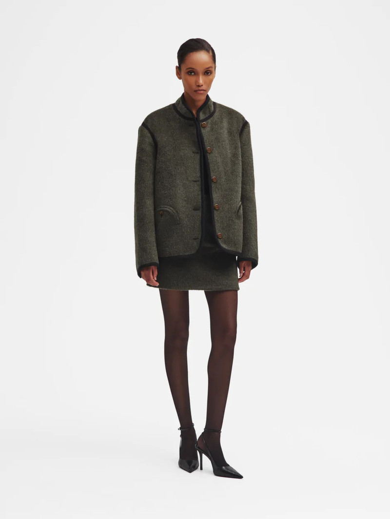 Curly Jacket 3