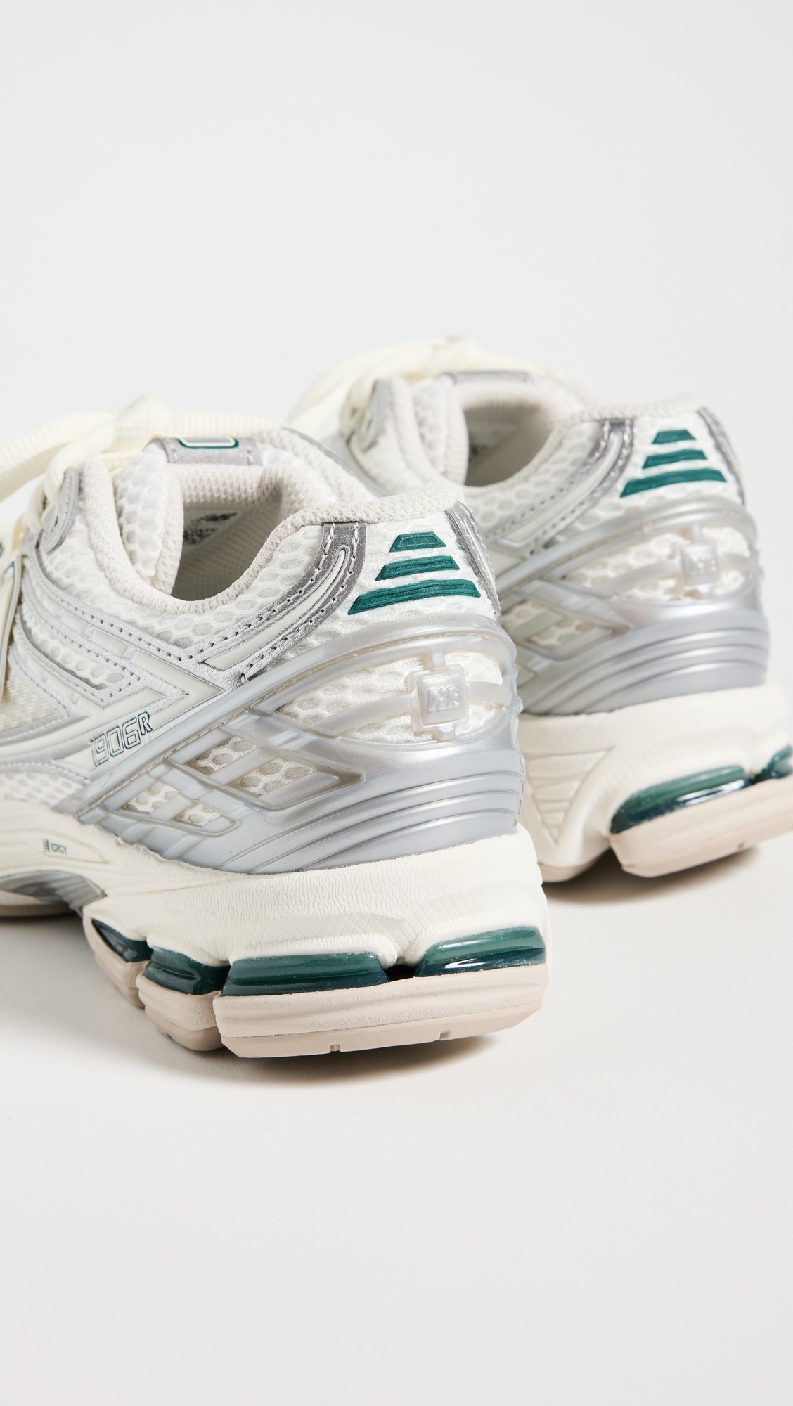 1906 Unisex Sneakers - 3