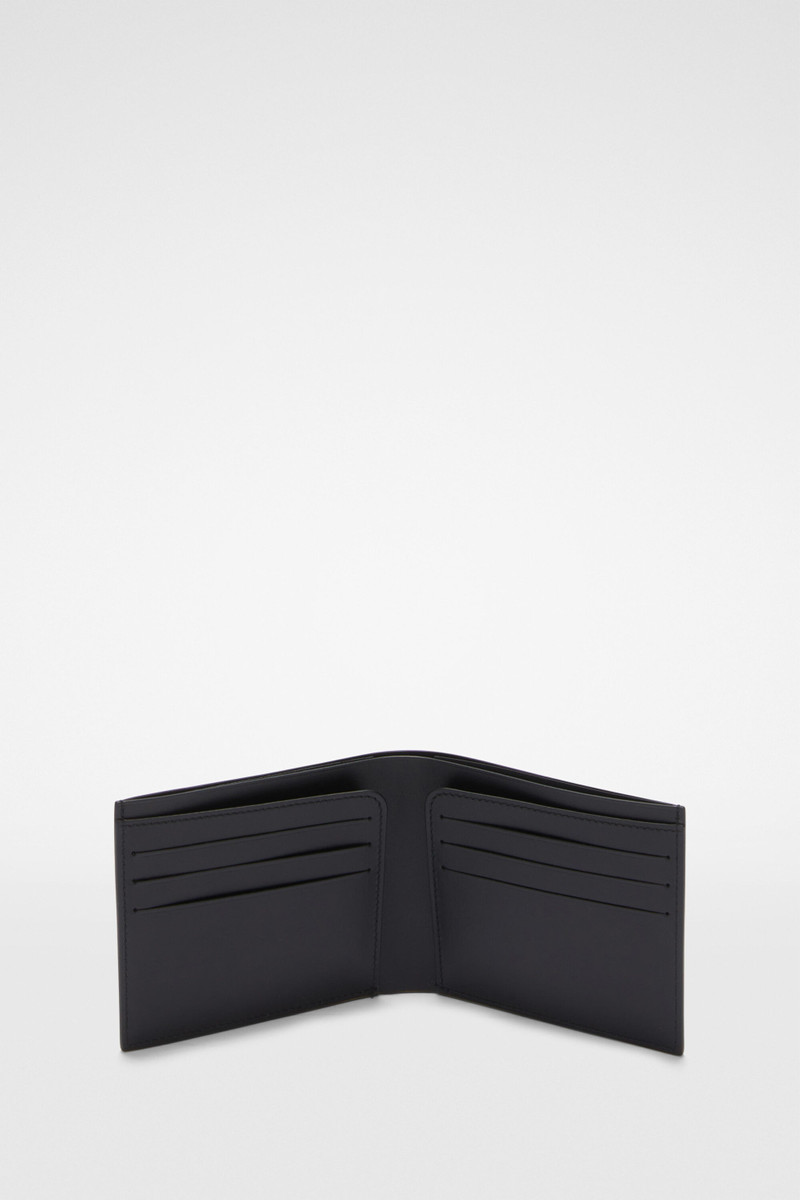 Jil Sander Wallet outlook