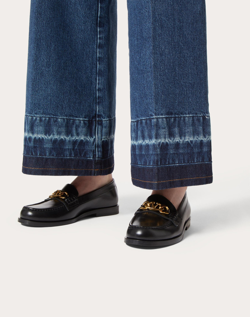 Valentino VLOGO CHAIN CALFSKIN LOAFER outlook