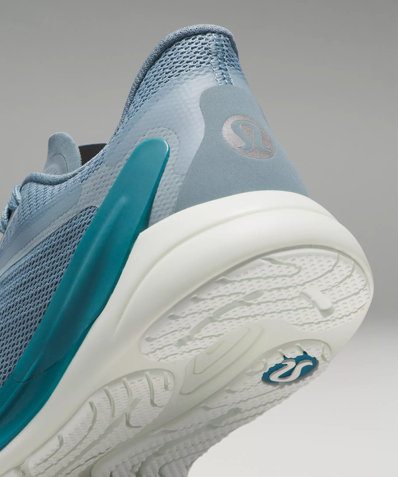 blissfeel 2 Women's Running Shoe 9