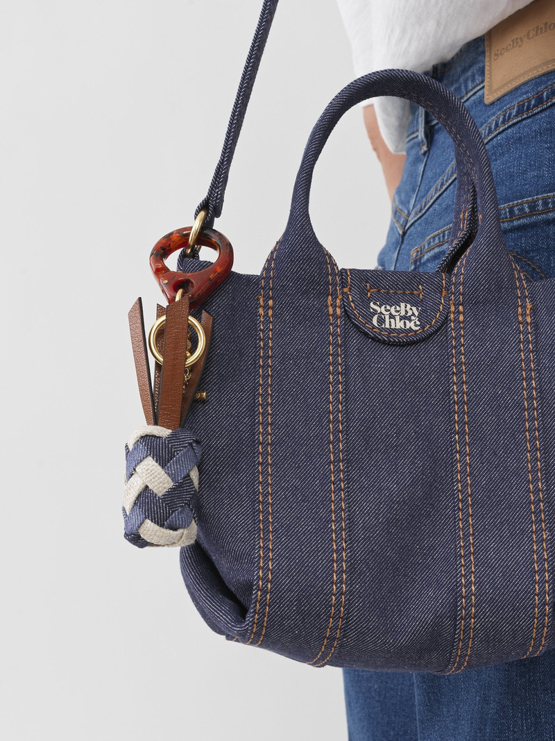 WOVEN PINEAPPLE KEY CHAIN 3