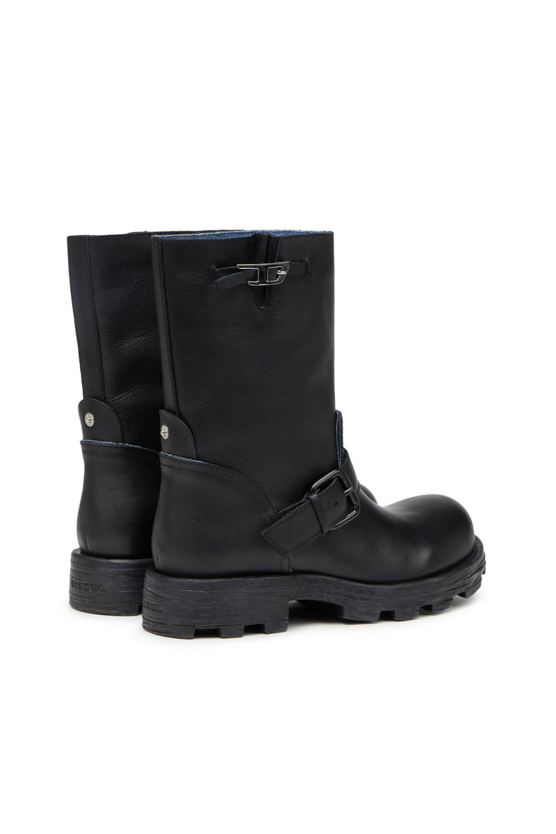 Diesel D-HAMMER HB W outlook