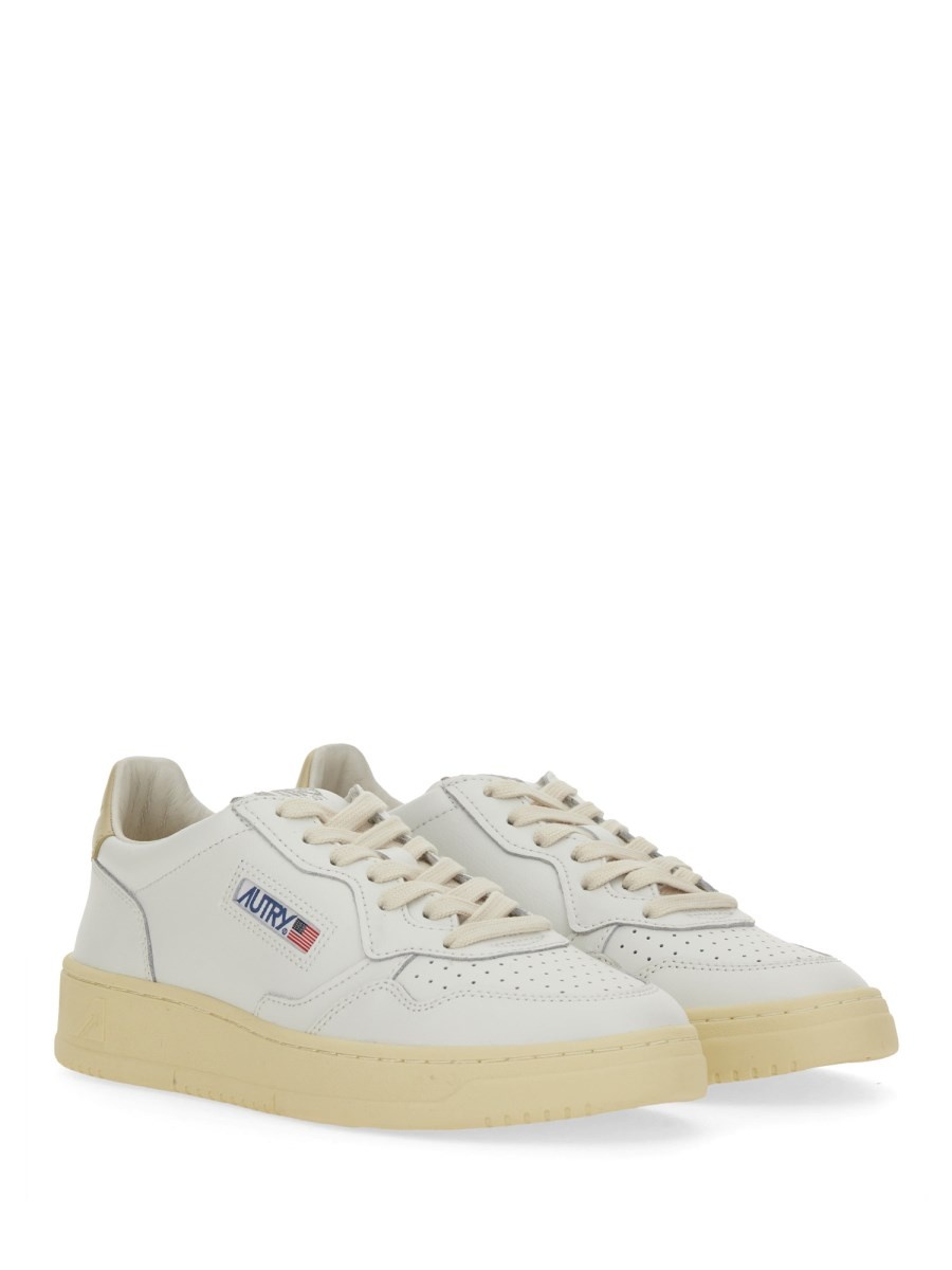 MEDALIST LOW LEATHER SNEAKER - 2