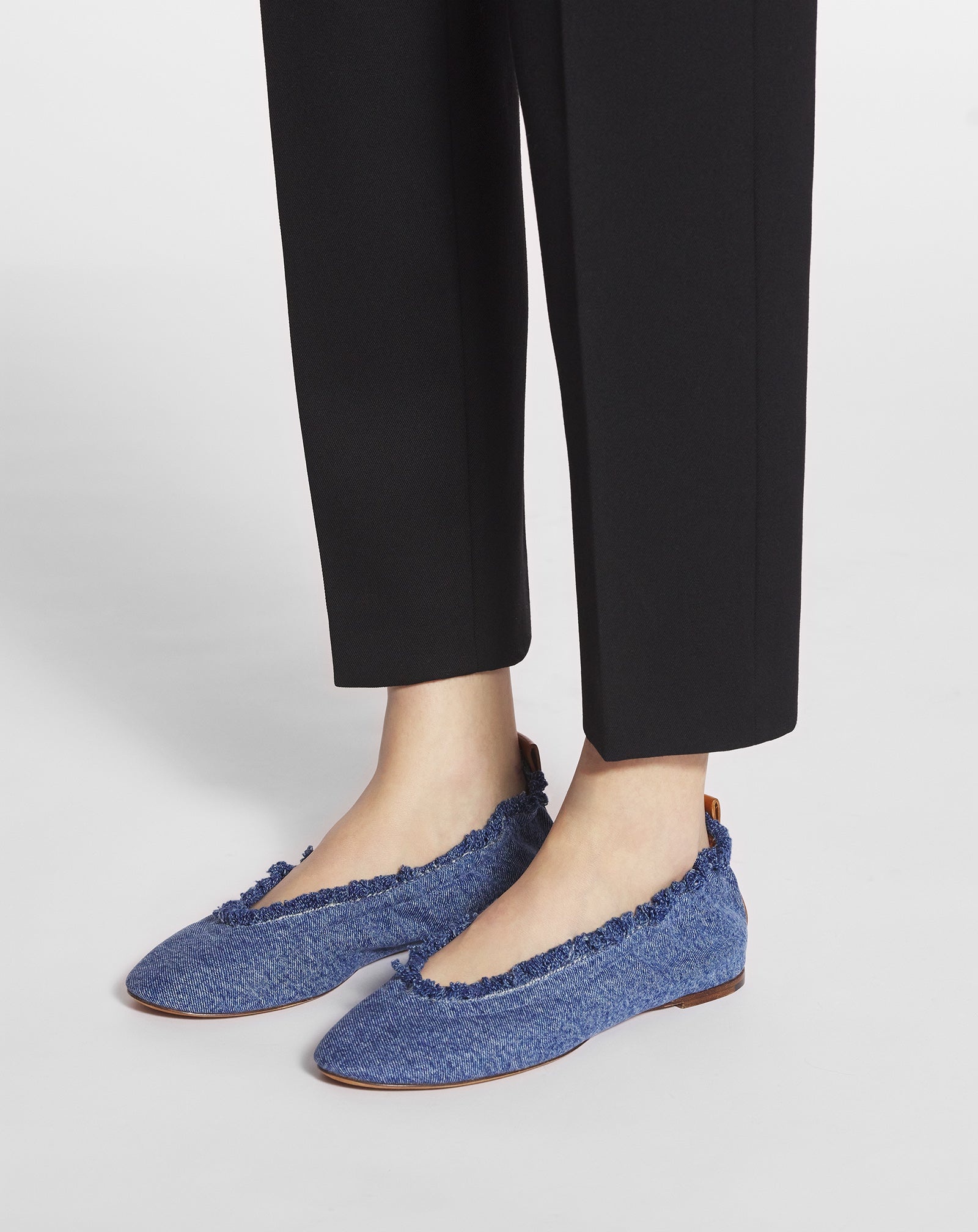 THE BALLERINA FLAT IN DENIM - 6