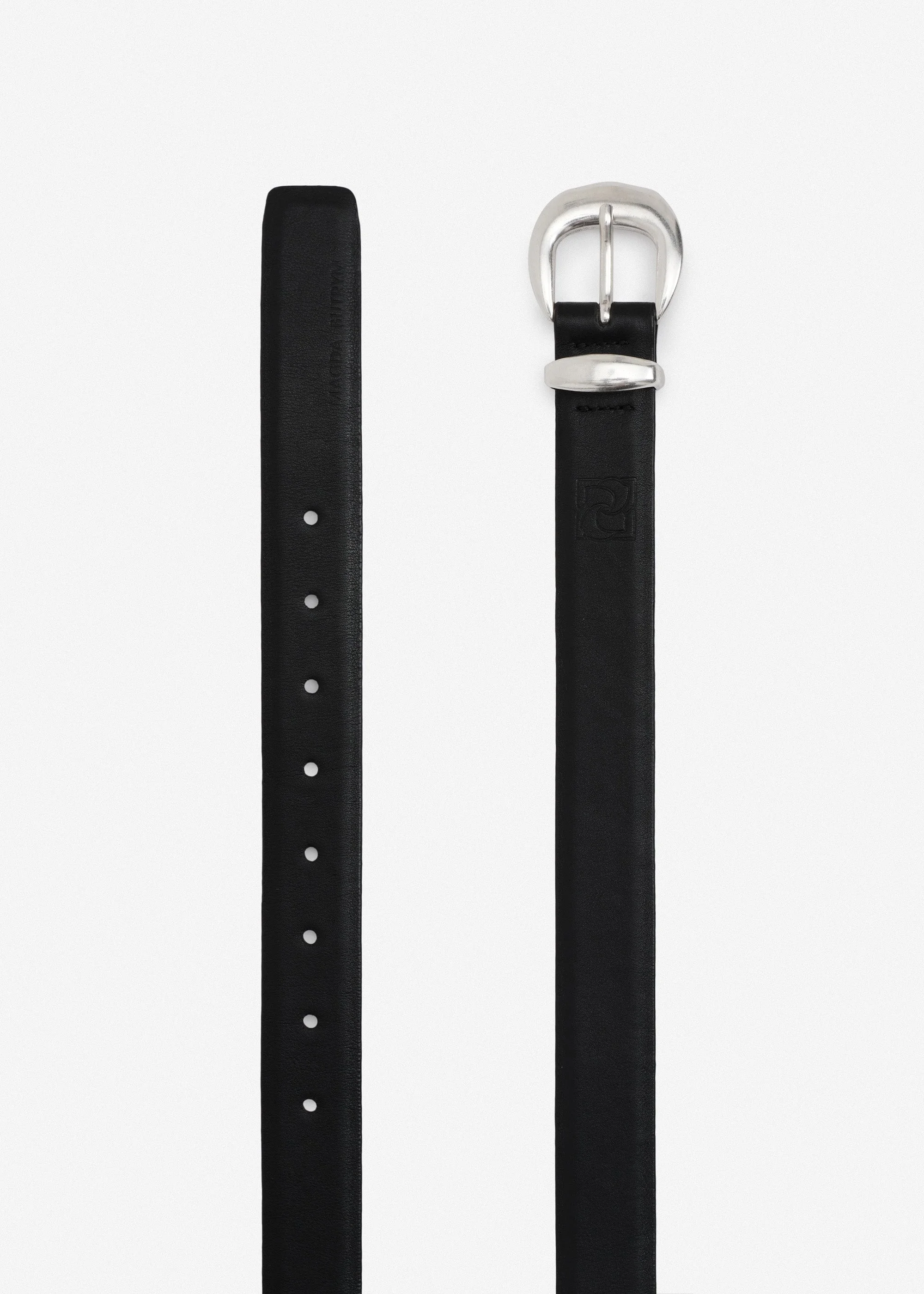 Silver-toned oval buckle leather belt in black - 1