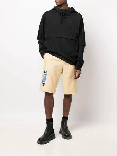 Heron Preston logo patch knee shorts outlook