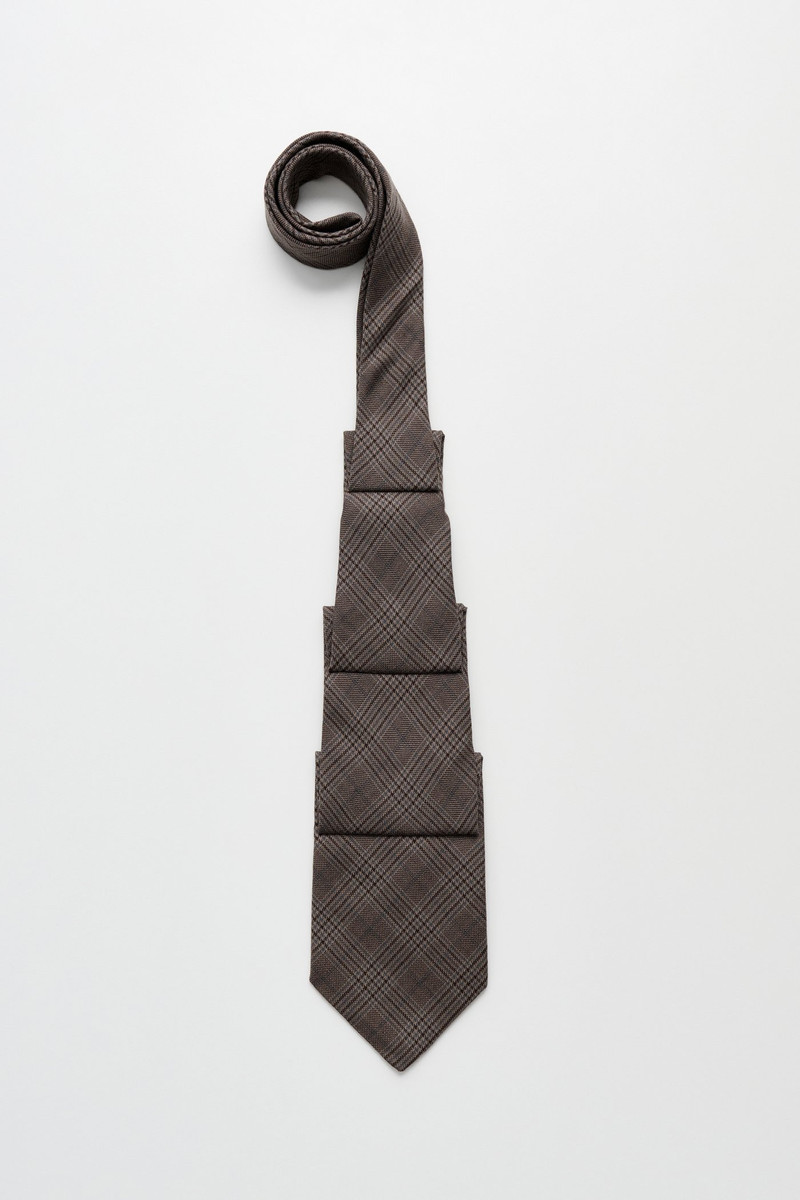 Pleated Tie Dirty Brown Glen Plaid 1