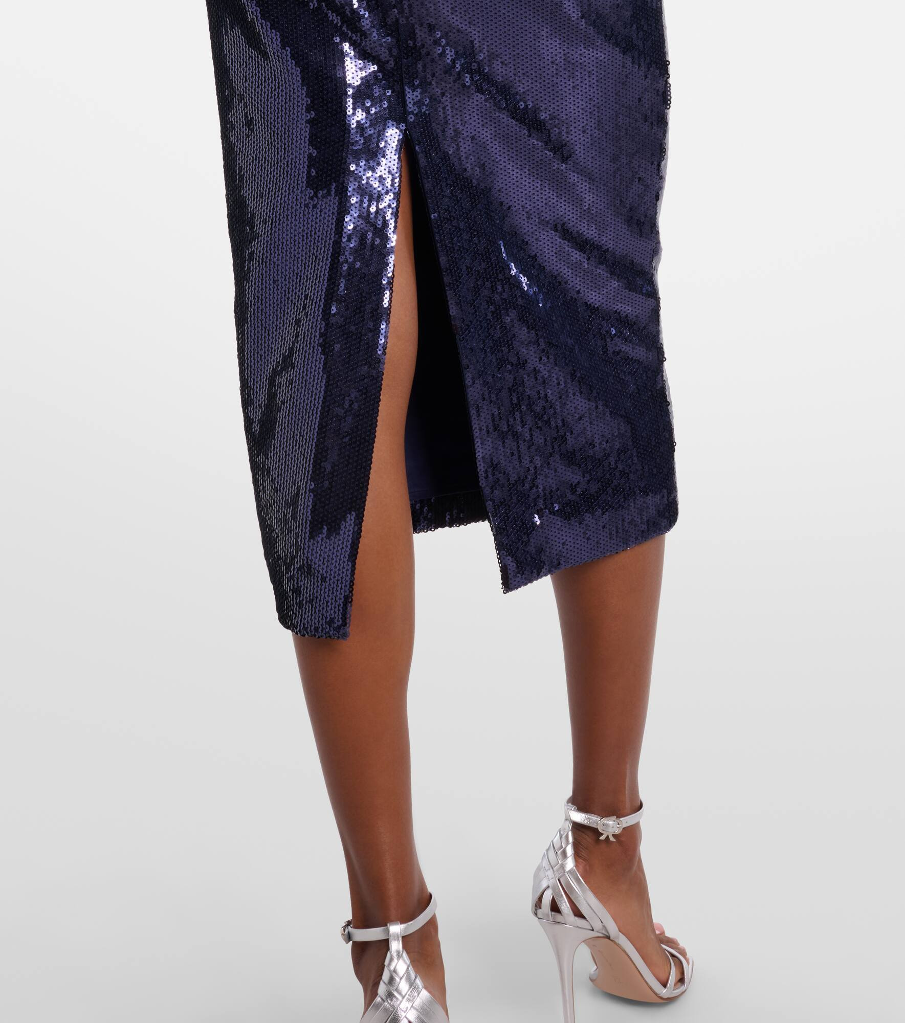 Sequined gown - 5