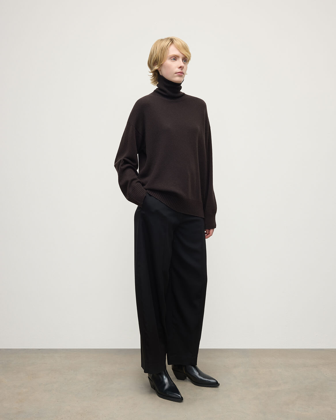 Gauzy Cashmere Brown Roll Neck Jumper - 3