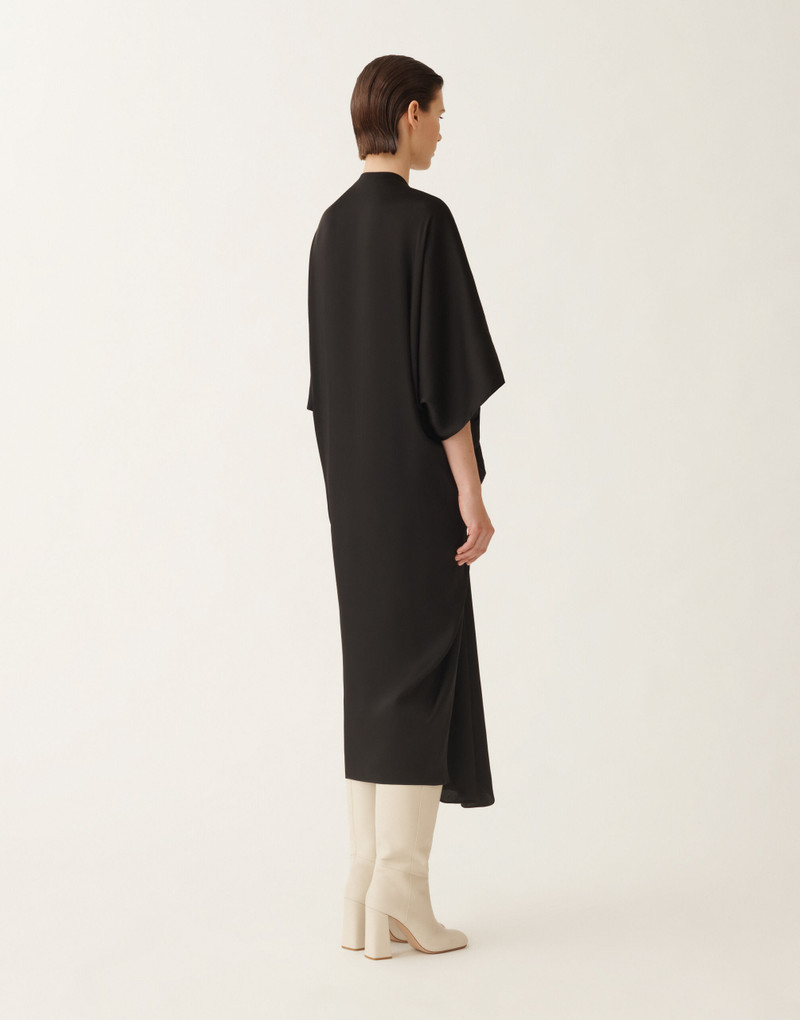 Dress in enver satin 4