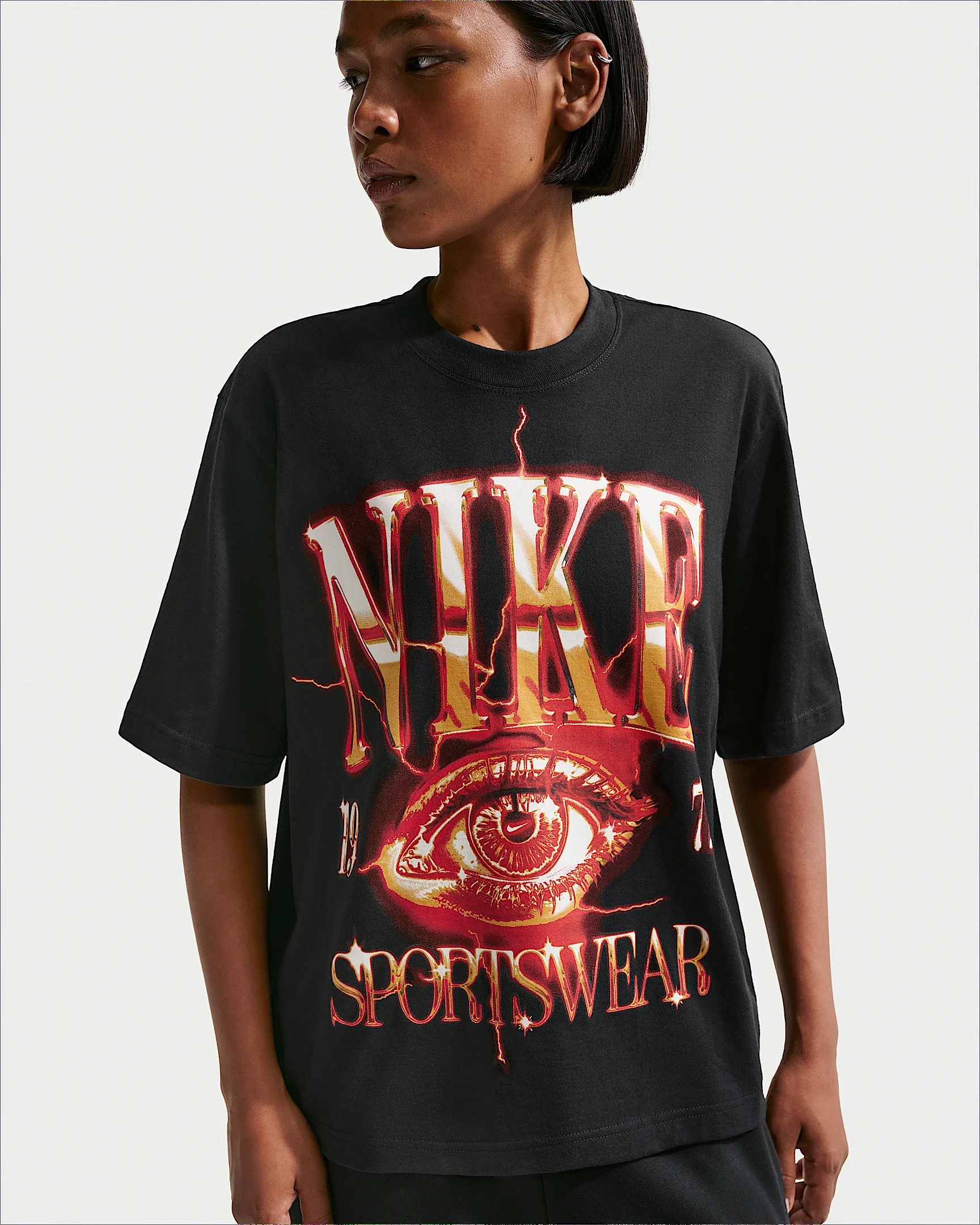 Nike Sportswear Essentials Women's Boxy T-Shirt - 1