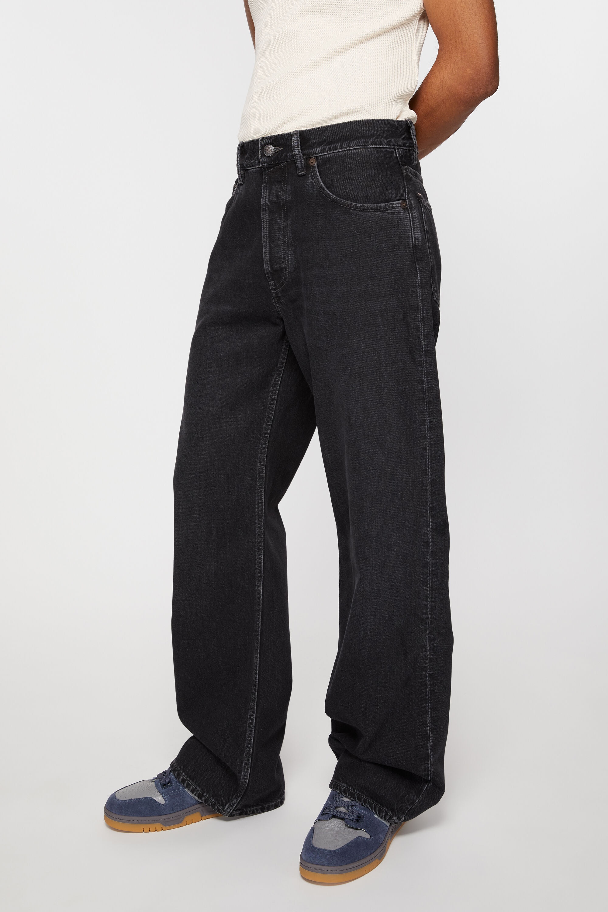 Acne Studios Loose fit jeans - 2021M - Black | REVERSIBLE