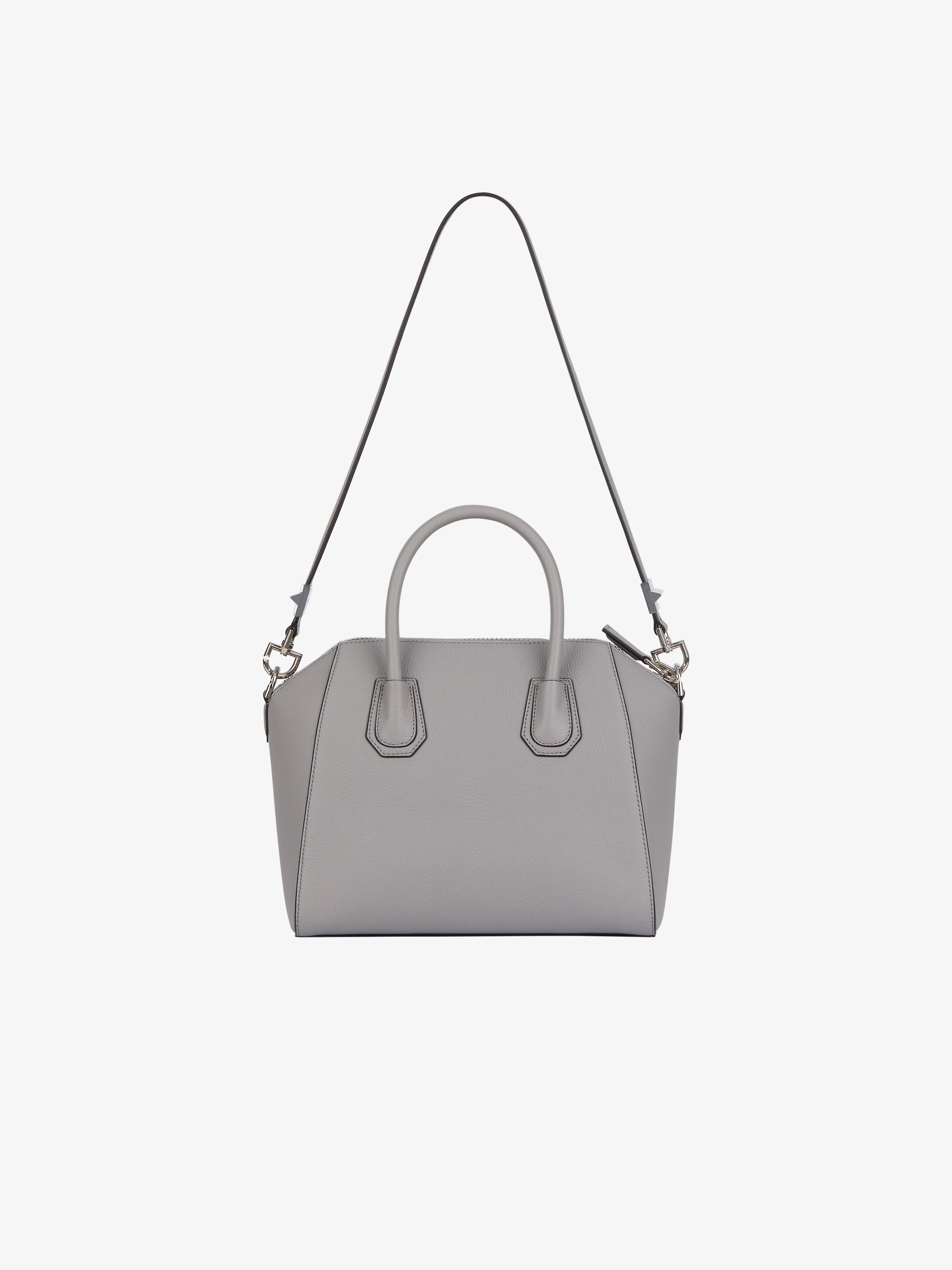 Small Antigona bag in grained leather - 4