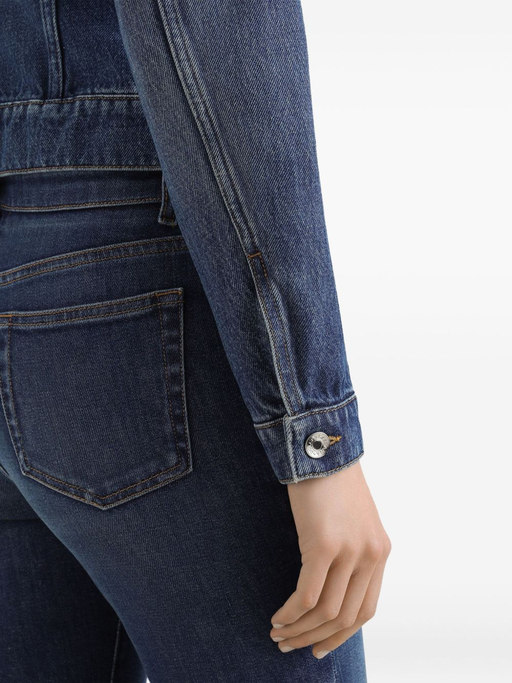 brooch-embellished denim jacket - 5