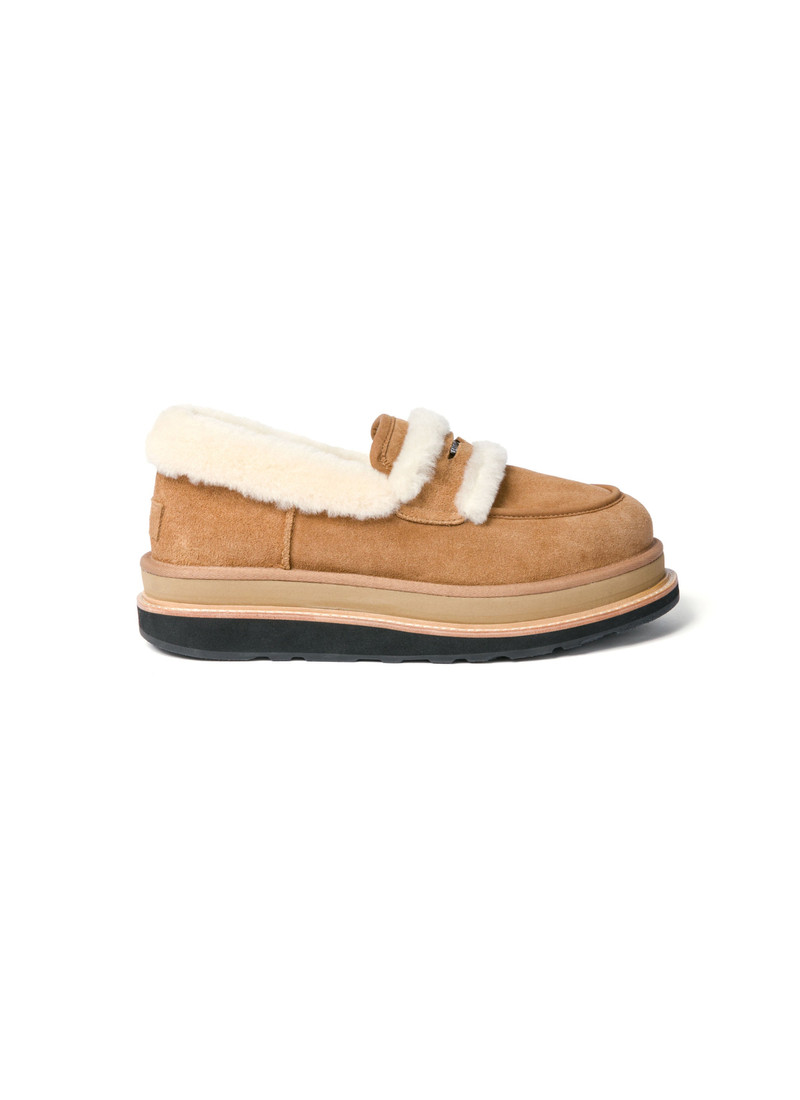 UGG sacai Loafer 1