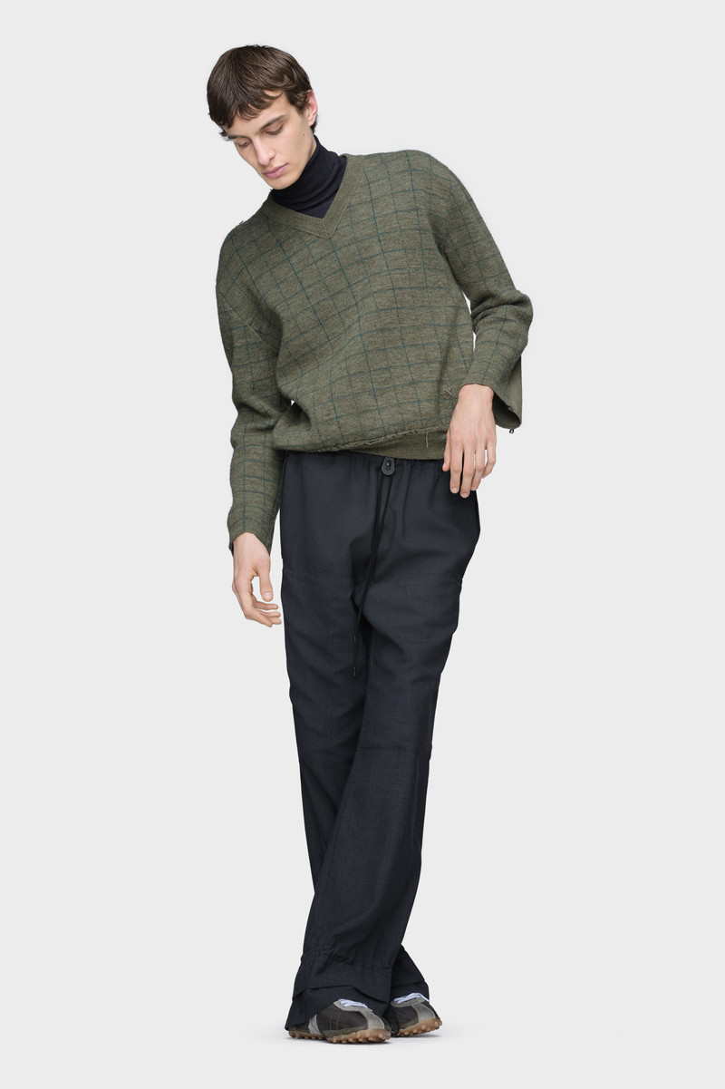 Wool sweater 6